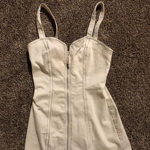 white oh polly dress with zipper front.